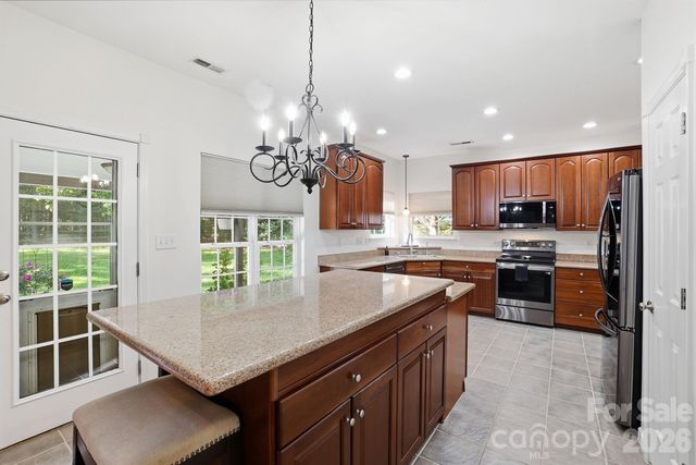 734 Lynnwood Farms Drive, Fort Mill, SC 29715