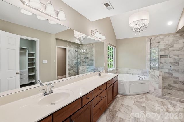 734 Lynnwood Farms Drive, Fort Mill, SC 29715