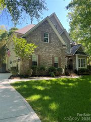 734 Lynnwood Farms Drive, Fort Mill, SC 29715