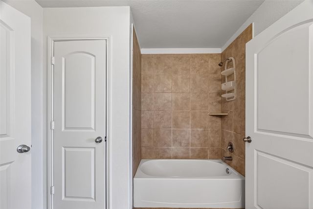 5943 Snapping Turtle Road, Baytown, TX 77523