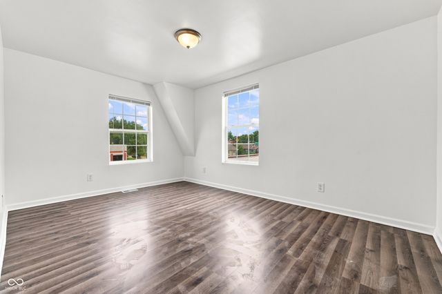 2219 E New York Street, Indianapolis, IN 46201