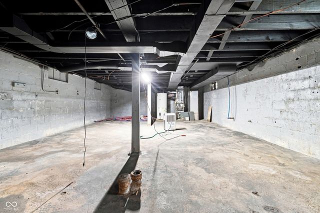 2219 E New York Street, Indianapolis, IN 46201