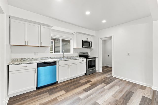 2219 E New York Street, Indianapolis, IN 46201