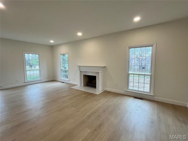 18119 Bent Ridge Drive, Wildwood, MO 63038