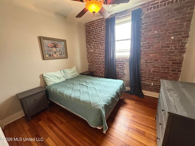 228 Yazoo Avenue, A, Clarksdale, MS 38614