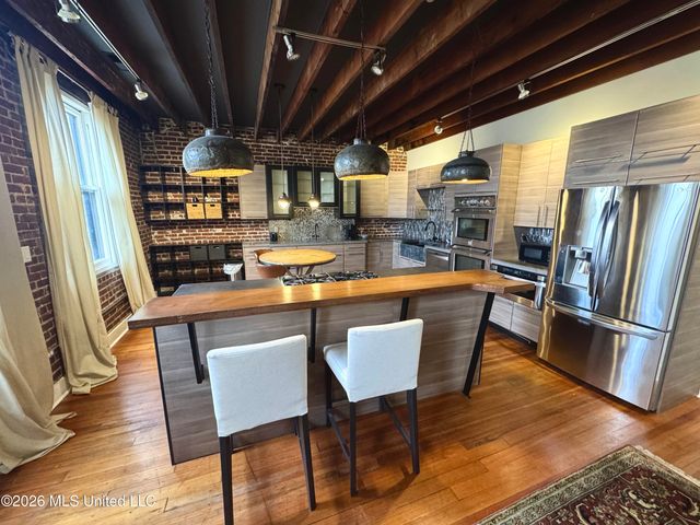 228 Yazoo Avenue, A, Clarksdale, MS 38614