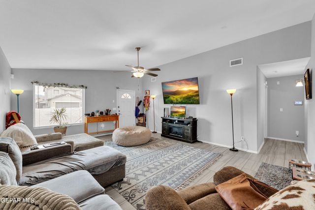 12028 MESQUITE THORN Drive, El Paso, TX 79934