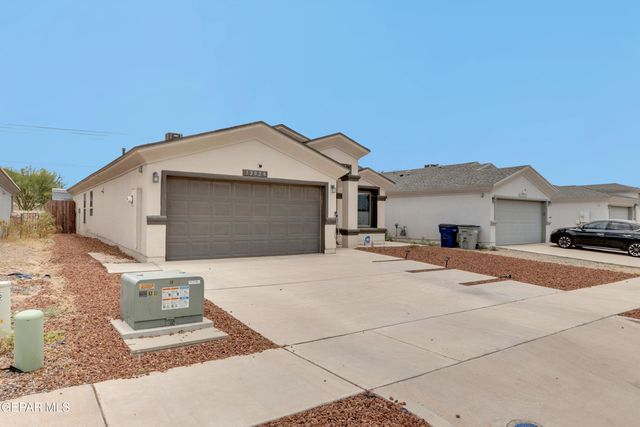 12028 MESQUITE THORN Drive, El Paso, TX 79934