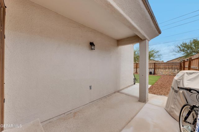 12028 MESQUITE THORN Drive, El Paso, TX 79934