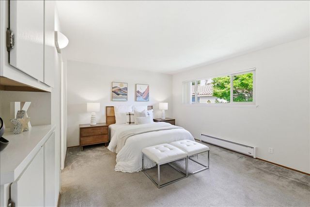 436 Sierra Vista Avenue 8, Mountain View, CA 94043