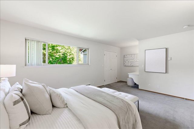 436 Sierra Vista Avenue 8, Mountain View, CA 94043