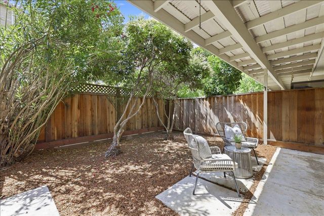 436 Sierra Vista Avenue 8, Mountain View, CA 94043