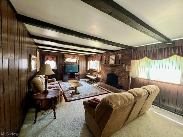2823 Noel Drive, Youngstown, OH 44509