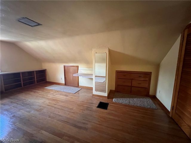 2823 Noel Drive, Youngstown, OH 44509