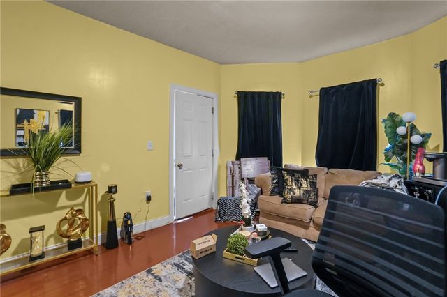 104 Alverson Avenue, Providence, RI 02909