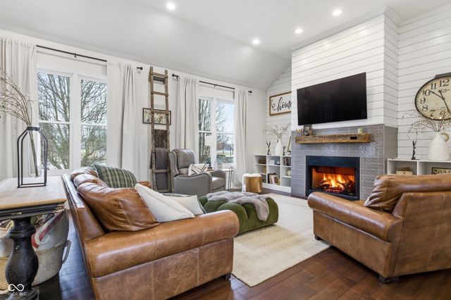 599 Tradewind, Brownsburg, IN 46112