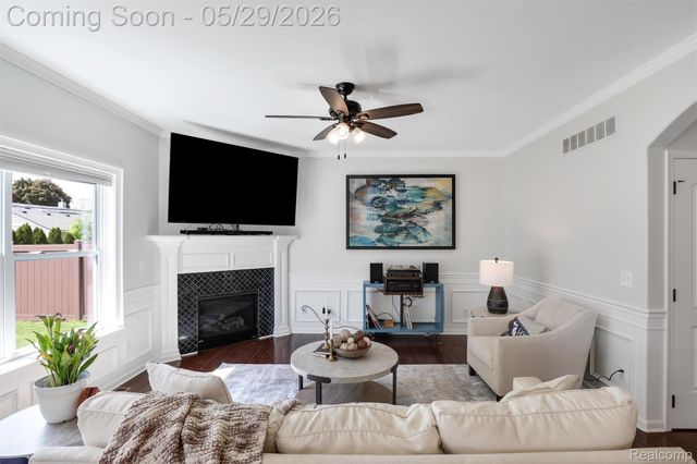 11665 Francis Avenue, Plymouth Charter Township, MI 48170