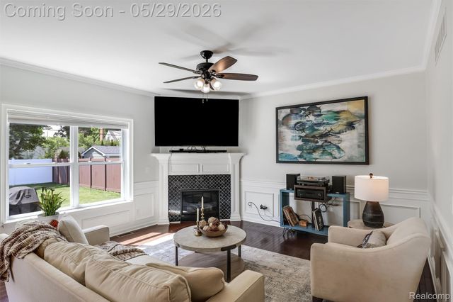 11665 Francis Avenue, Plymouth Charter Township, MI 48170