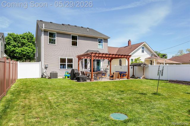 11665 Francis Avenue, Plymouth Charter Township, MI 48170