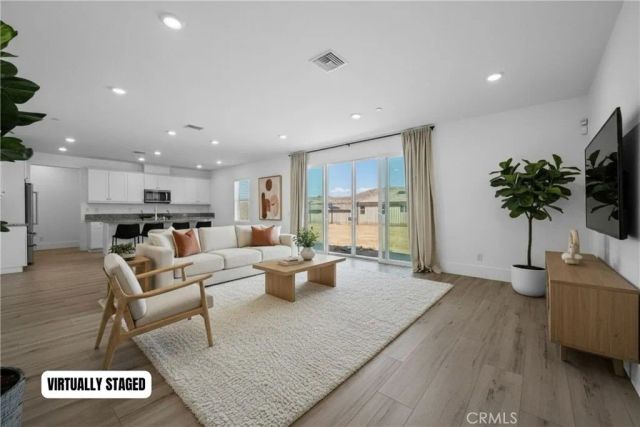 21199 Old Gate Court, Riverside, CA 92507