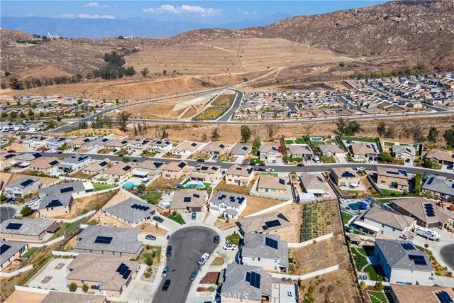 21199 Old Gate Court, Riverside, CA 92507