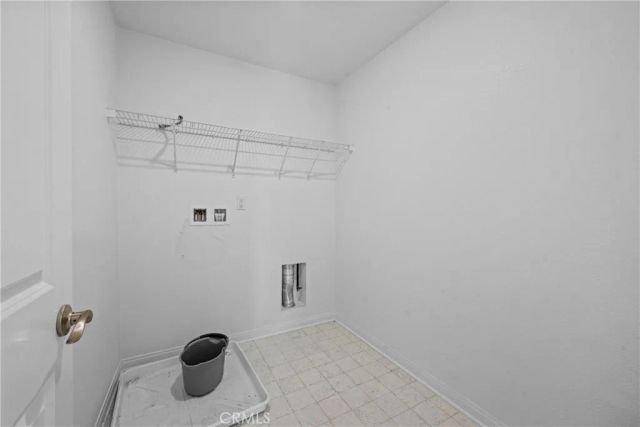 21199 Old Gate Court, Riverside, CA 92507