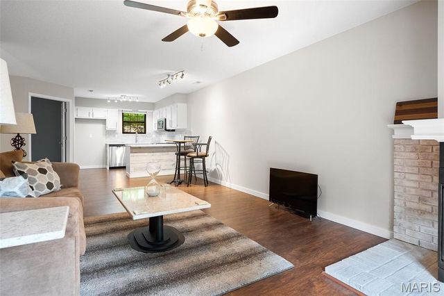 12958 Bryce Canyon Drive C, Maryland Heights, MO 63043