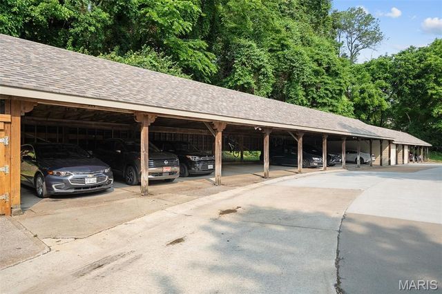 12958 Bryce Canyon Drive C, Maryland Heights, MO 63043