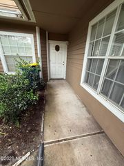 11870 ASHBROOK Circle N, Jacksonville, FL 32225