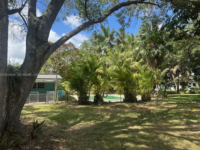15280 SW 271st St, Homestead, FL 33032