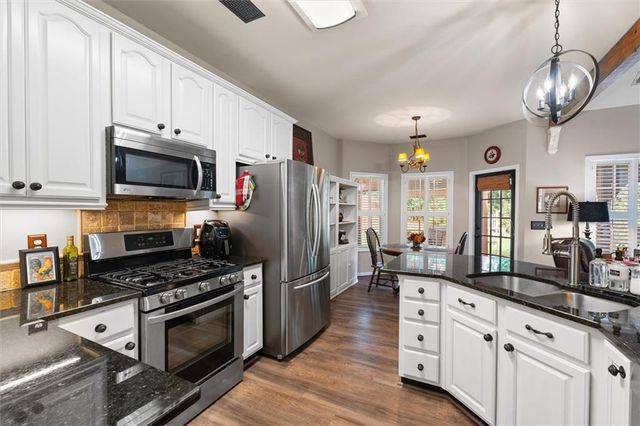 222 Meadow Run, Carrollton, GA 30116