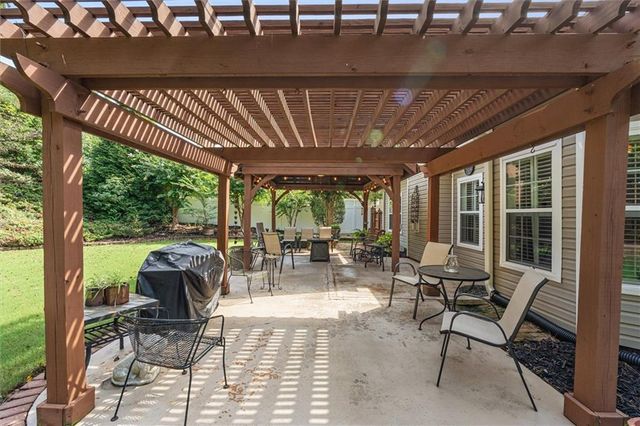 222 Meadow Run, Carrollton, GA 30116
