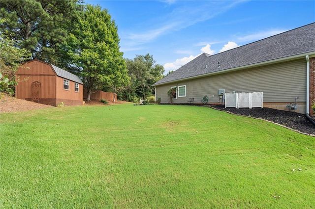 222 Meadow Run, Carrollton, GA 30116