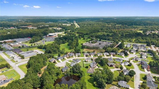 222 Meadow Run, Carrollton, GA 30116