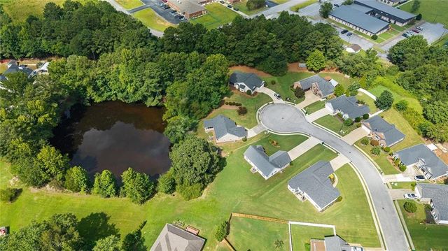 222 Meadow Run, Carrollton, GA 30116