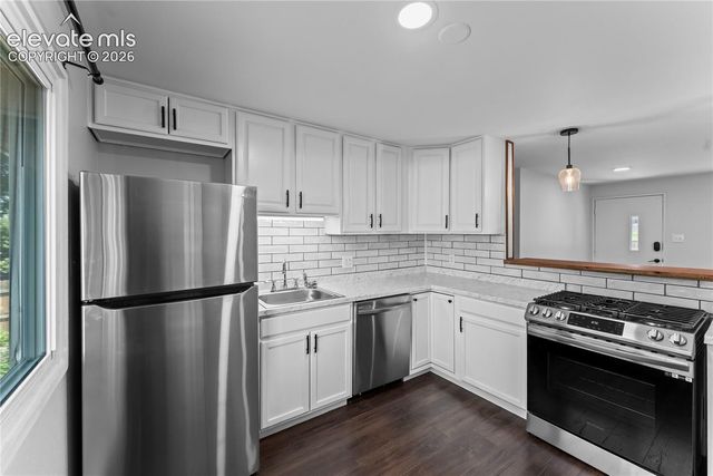 2326 Eagle View Drive, Colorado Springs, CO 80909