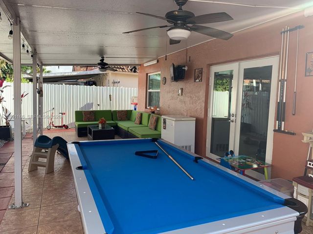 6940 W 25th Lane, Hialeah, FL 33016