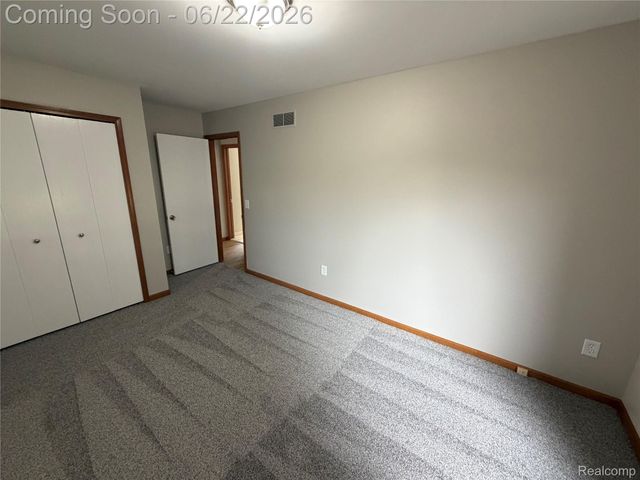 35284 Vito Drive, Sterling Heights, MI 48310