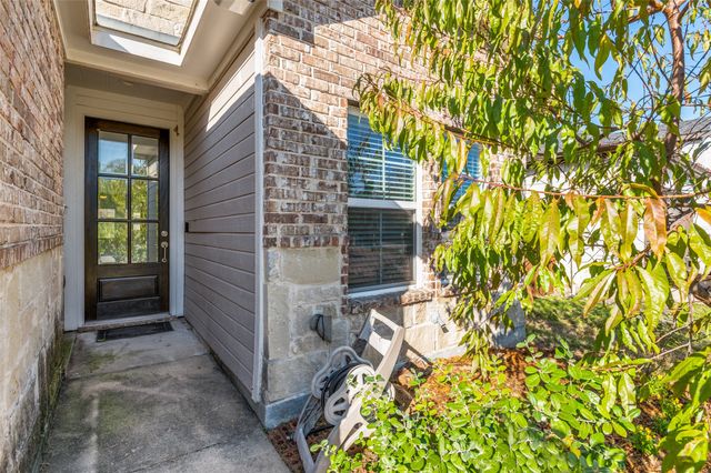 4019 Soloman Drive, Dallas, TX 75212