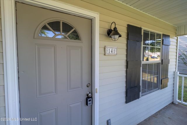 141 Greenfield Lane, Pearl, MS 39208
