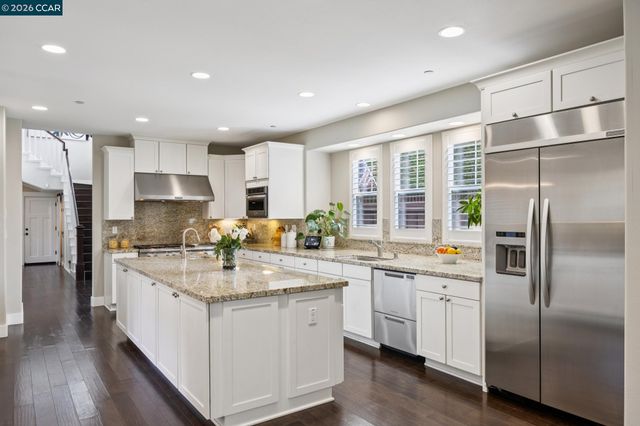 3742 Old Blackhawk Rd, Danville, CA 94506