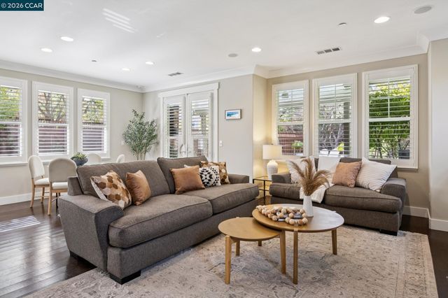 3742 Old Blackhawk Rd, Danville, CA 94506