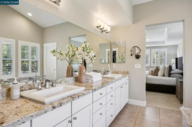 3742 Old Blackhawk Rd, Danville, CA 94506