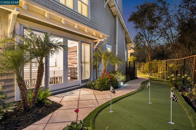 3742 Old Blackhawk Rd, Danville, CA 94506