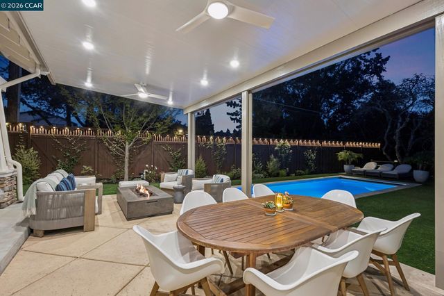 3742 Old Blackhawk Rd, Danville, CA 94506
