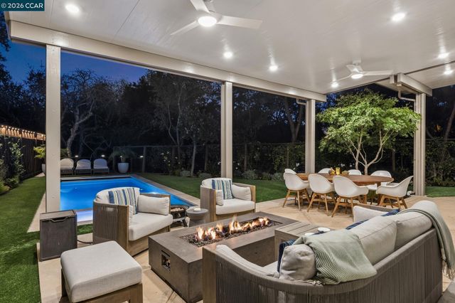 3742 Old Blackhawk Rd, Danville, CA 94506