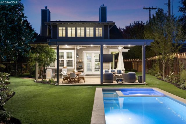 3742 Old Blackhawk Rd, Danville, CA 94506