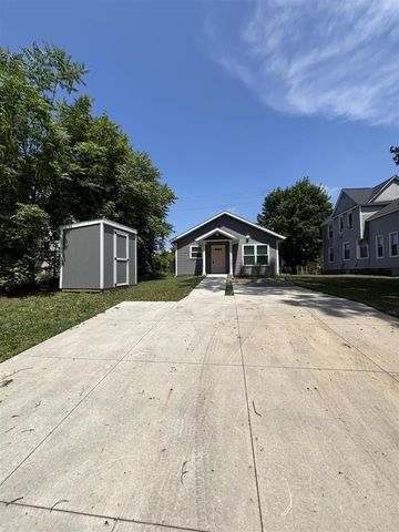 436 Martin Luther King Jr Street, Grand Rapids, MI 49507