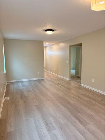 436 Martin Luther King Jr Street, Grand Rapids, MI 49507