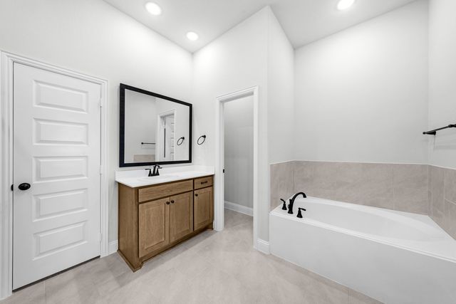 8210 Westburn Street, Greenville, TX 75402